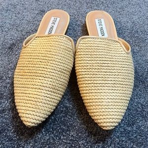 Raffia-like steve madden slides size 7.5 womens